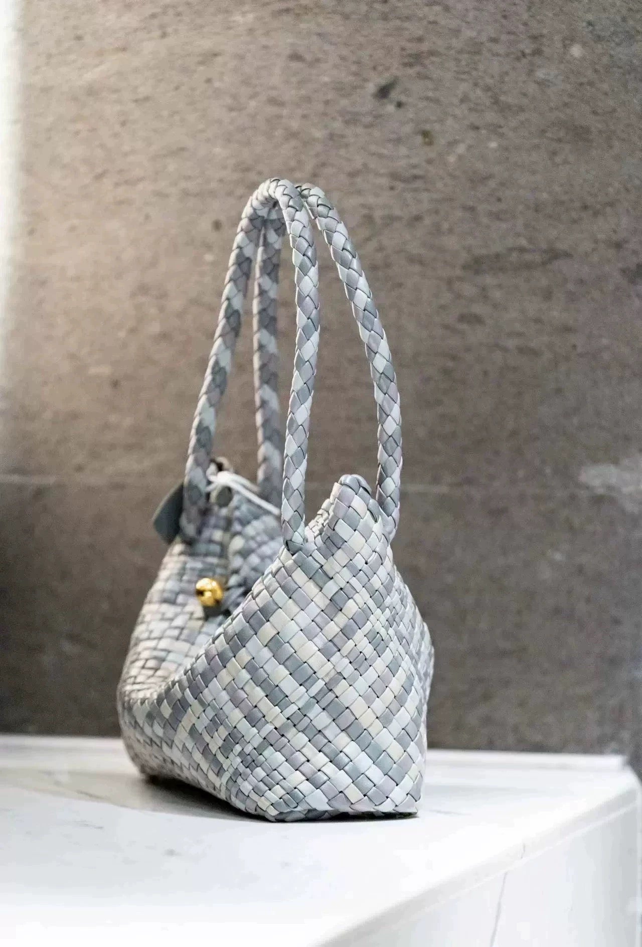 Handwoven Elegance – Genuine Leather Bag