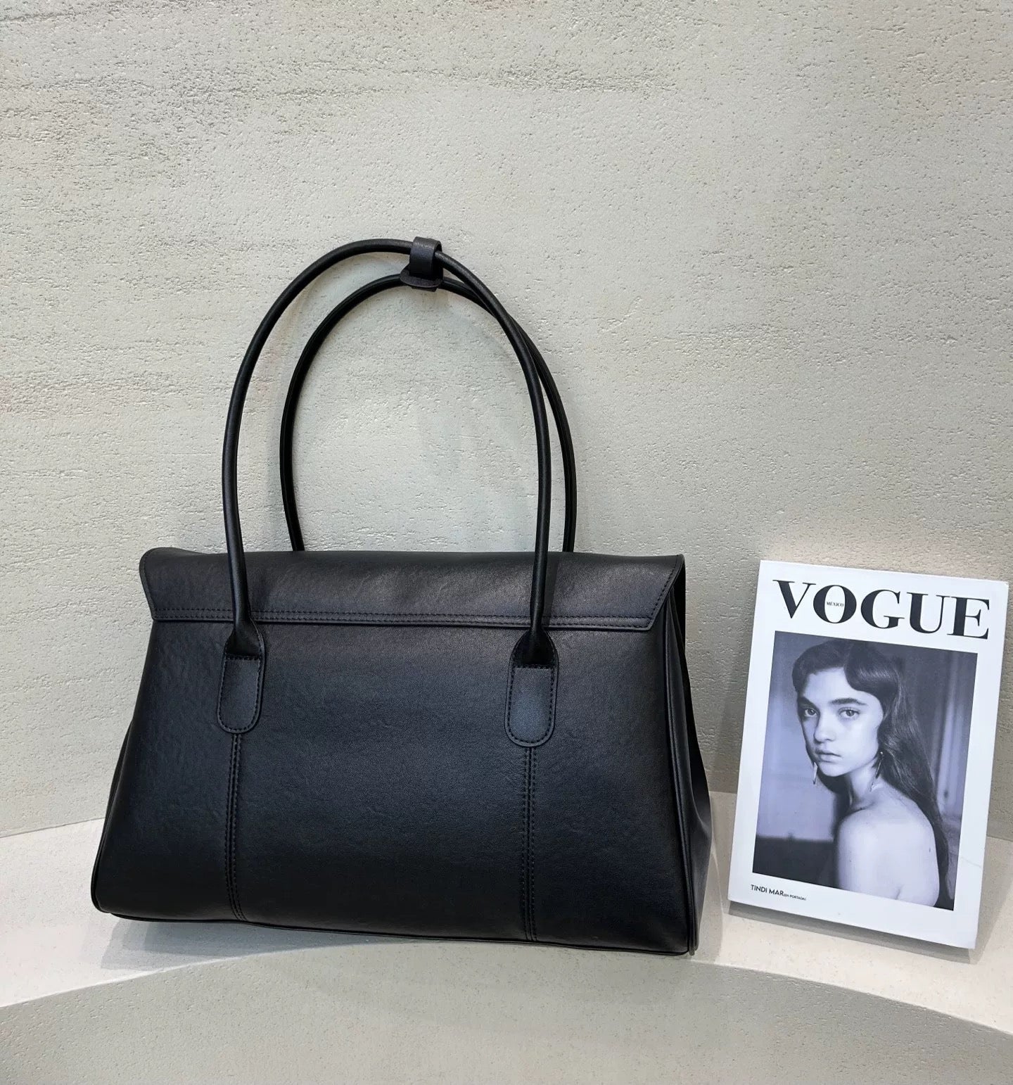 Silhouette Noir Genuine Leather Shoulder Bag