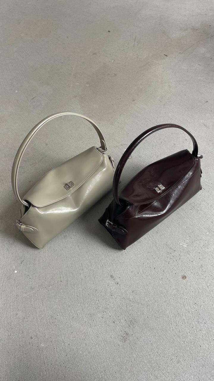 👜 Aylana Bag — Elegant Genuine Cowhide Leather Bag with Long Adjustable Strap