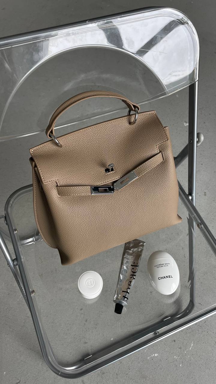 MELVARA – Genuine Leather Bag with Character