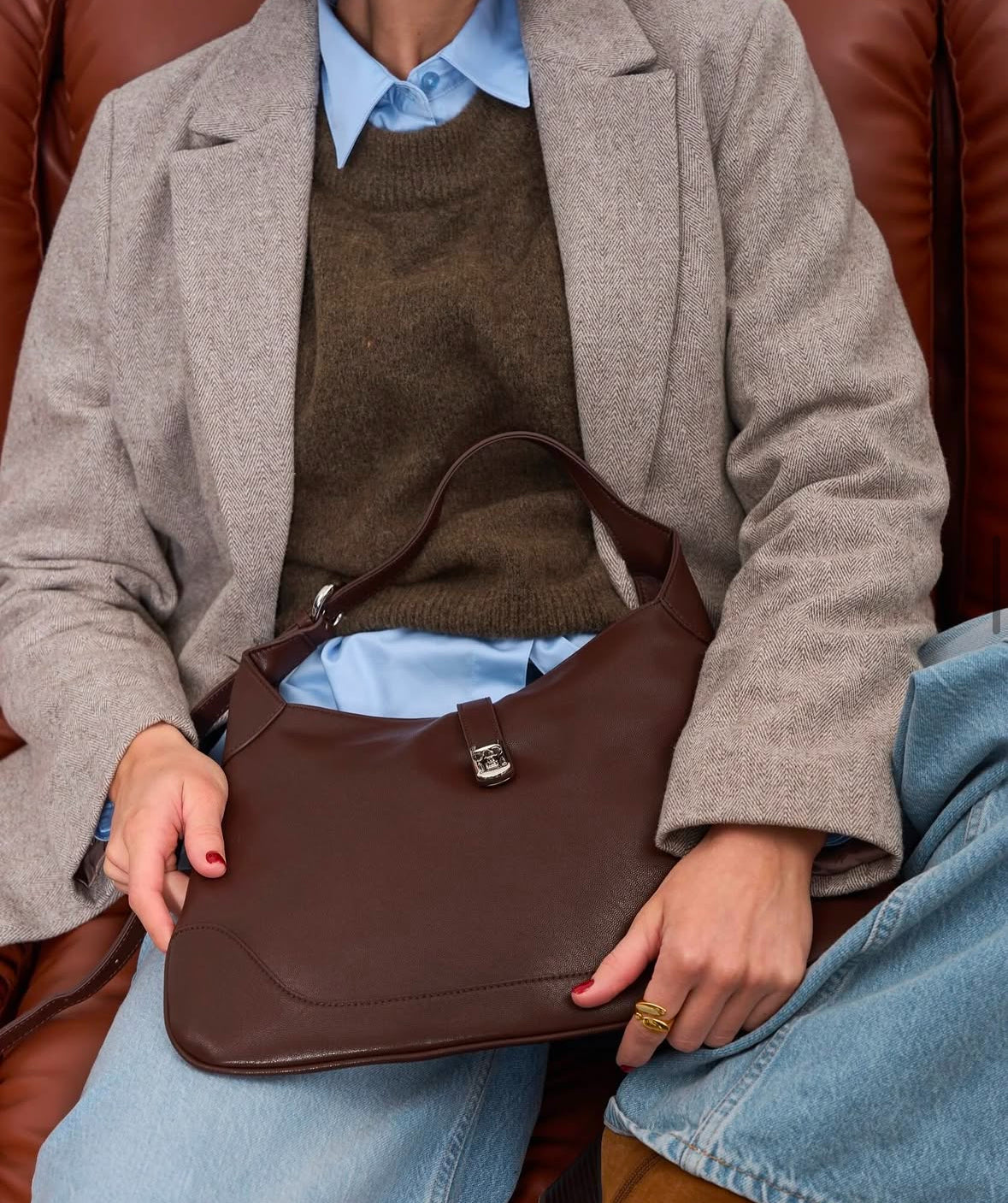 “Natural Elegance Hobo Bag”
