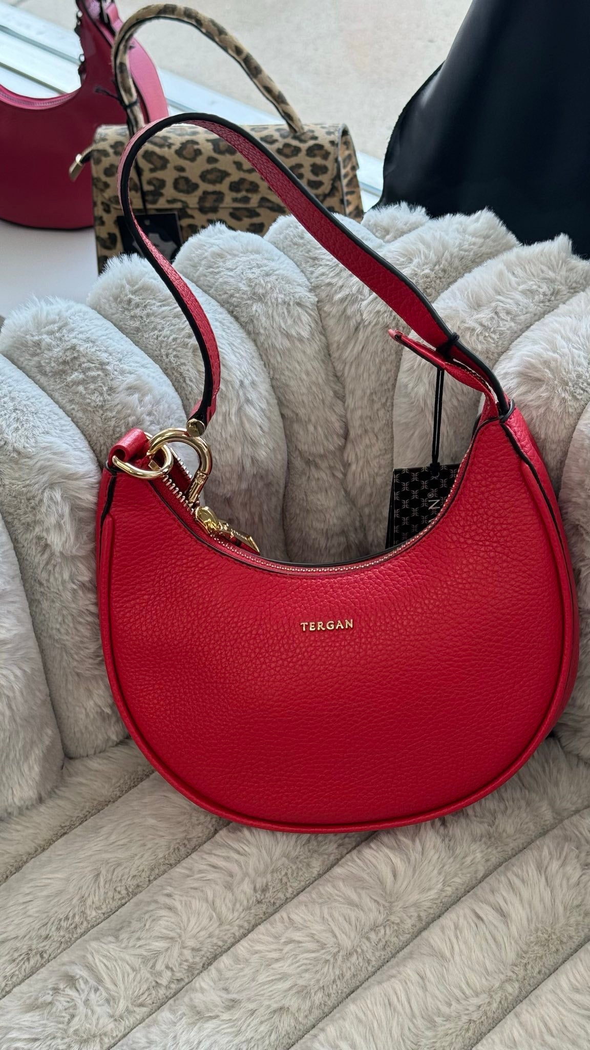 Beautiful, Fashionable Leather Bag from Turkish Brand TERGAN