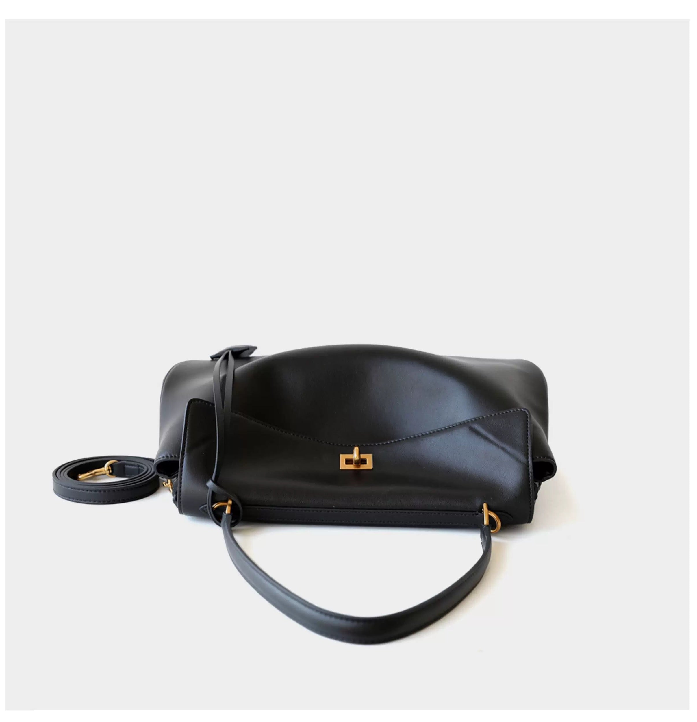 🖤 Genuine Leather Bag (Made in Italy). Medium