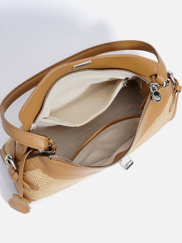 Solea Curve” — the must-have summer it-bag in genuine leather