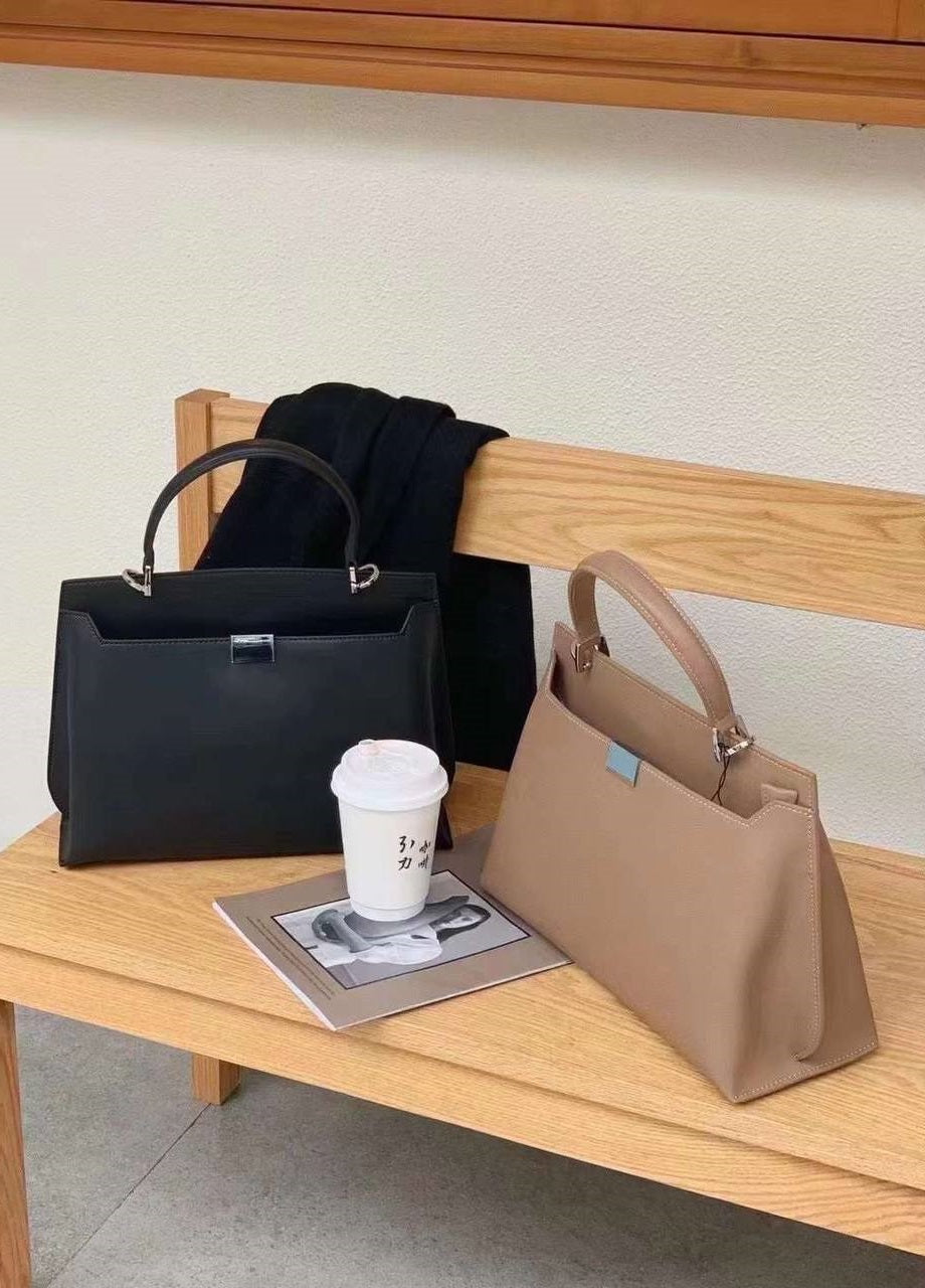 “Executive Chic” — Genuine Leather Bag
