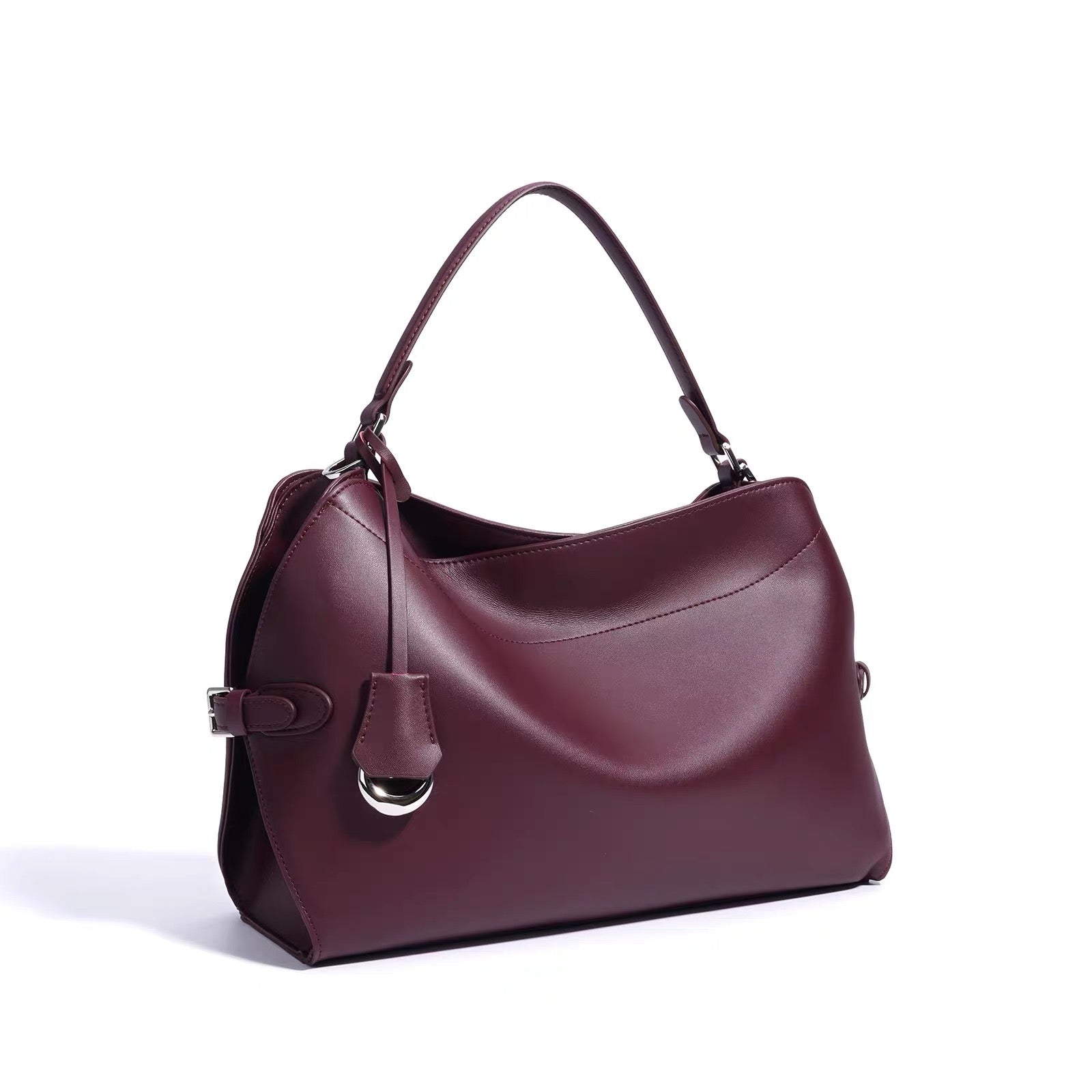 Avenue Luxe — Elegant Bag in Two Materials