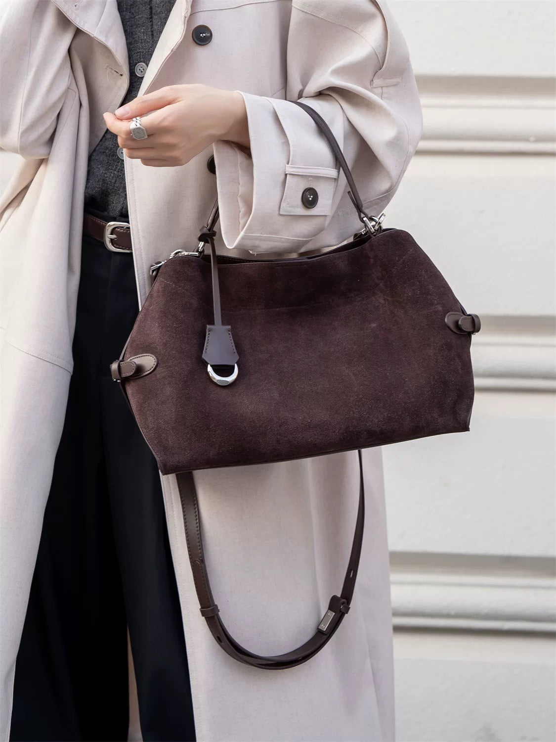 Avenue Luxe — Elegant Bag in Two Materials