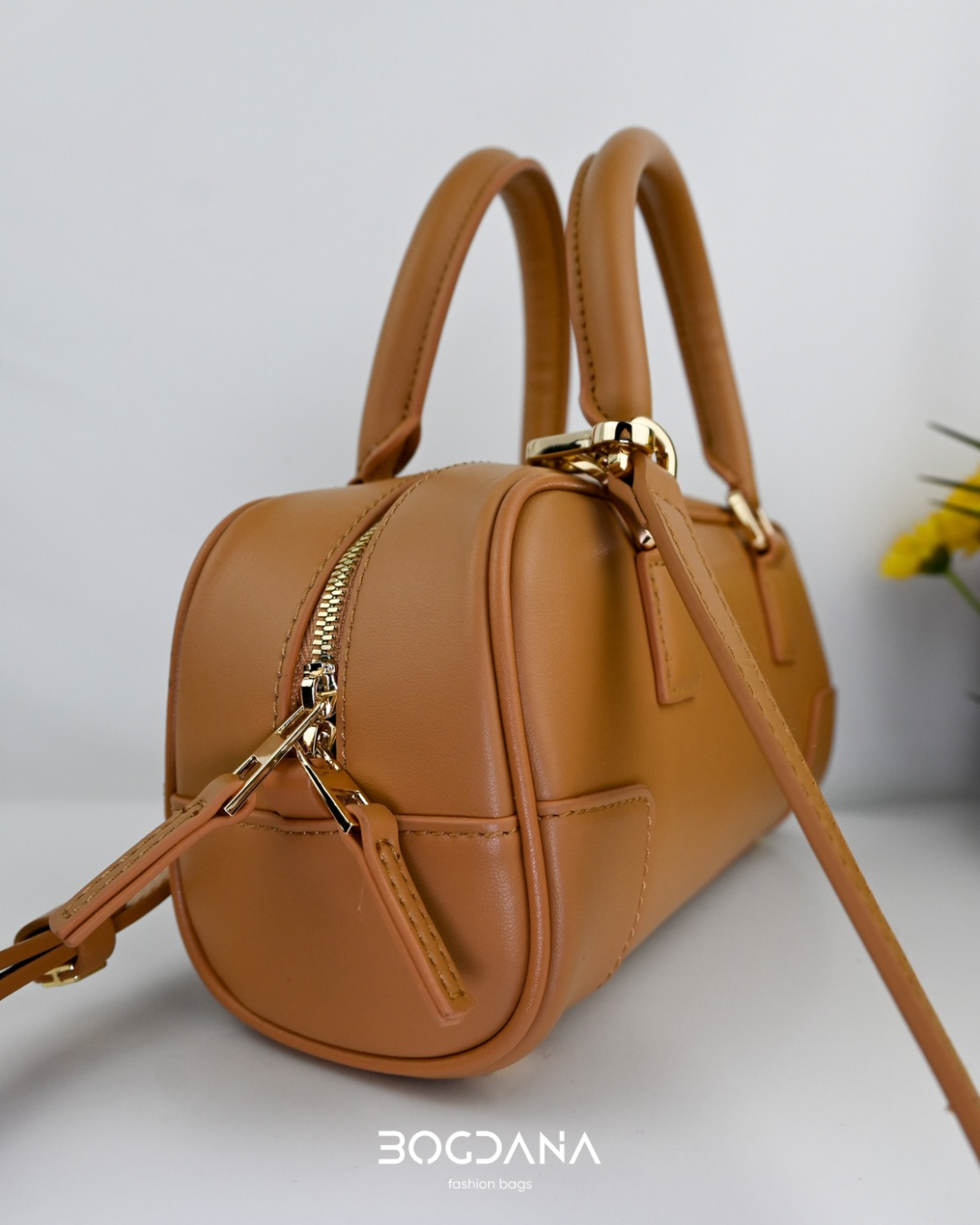 Elegant “Lock Charm” Genuine Leather Bag