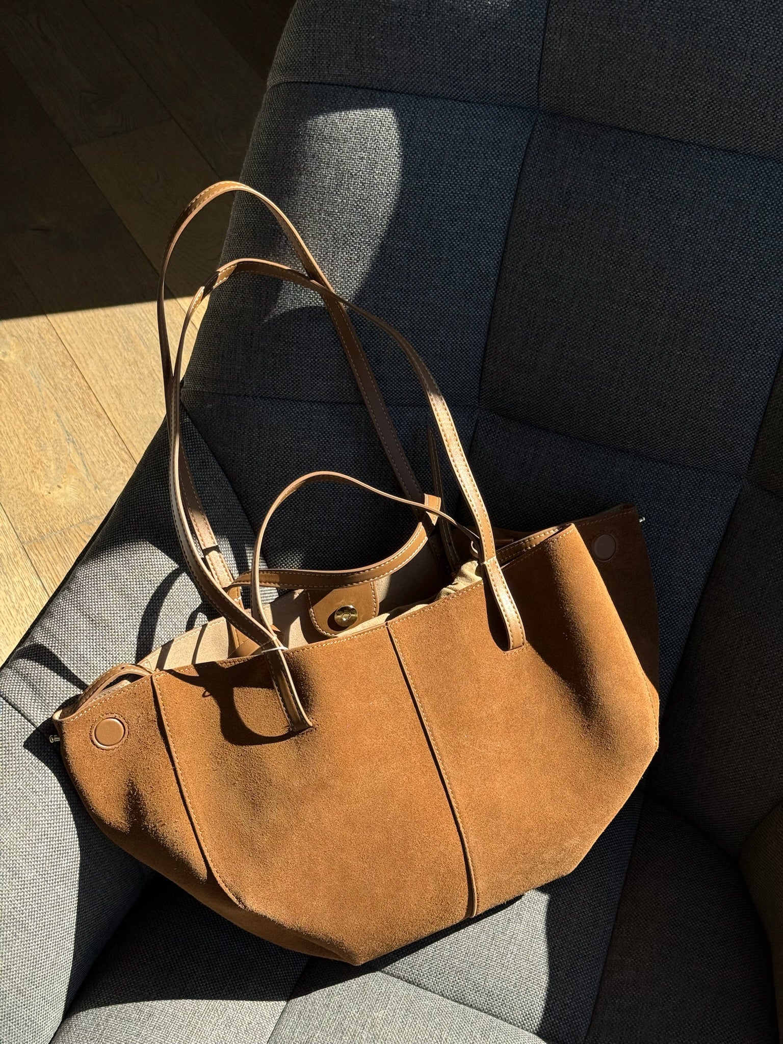 Vittoria Bag – Timeless Elegance and Luxury