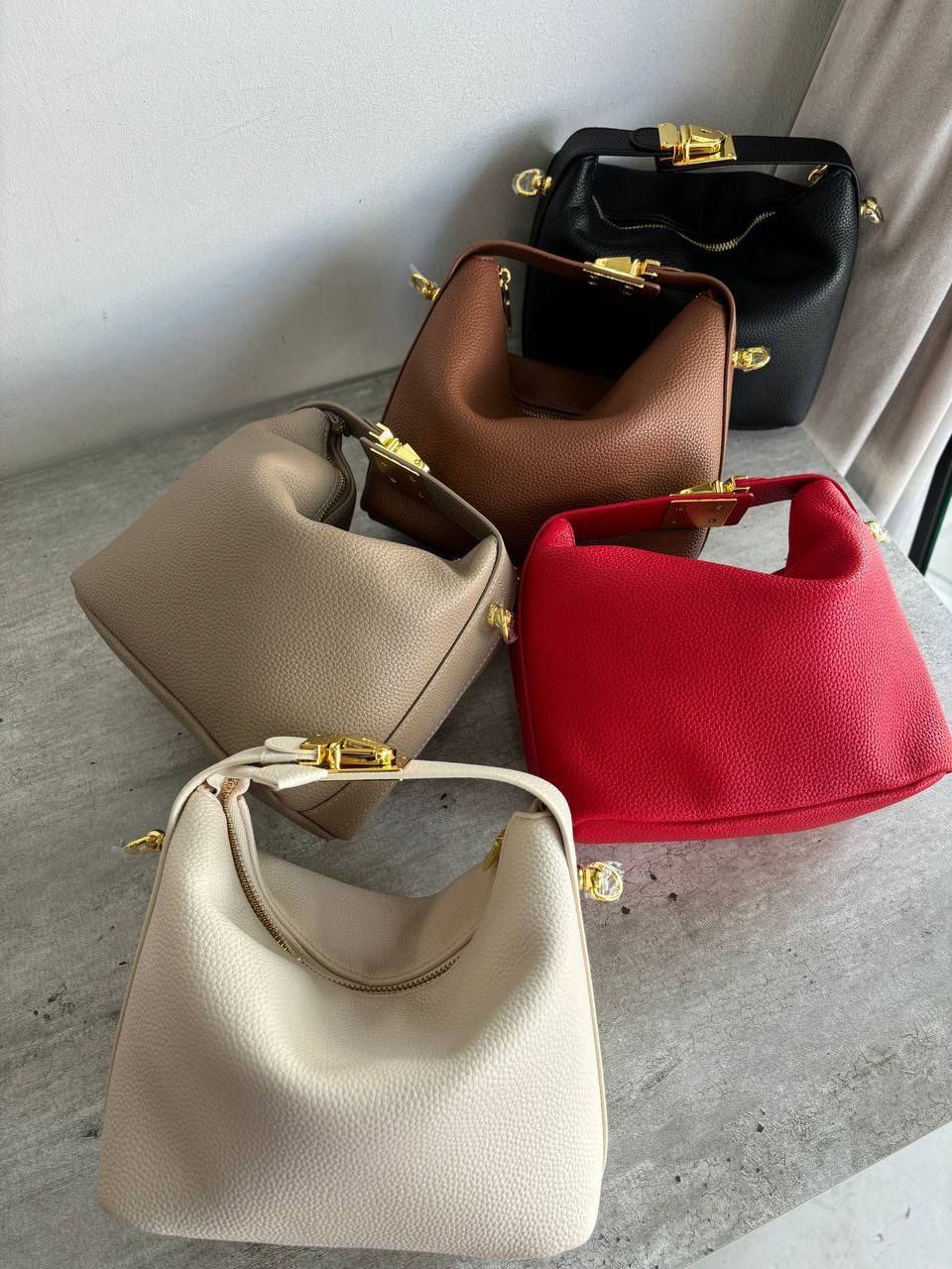 ️Bag made of genuine grain leather. Bag for every day
