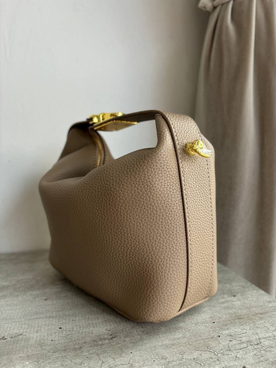 ️Bag made of genuine grain leather. Bag for every day