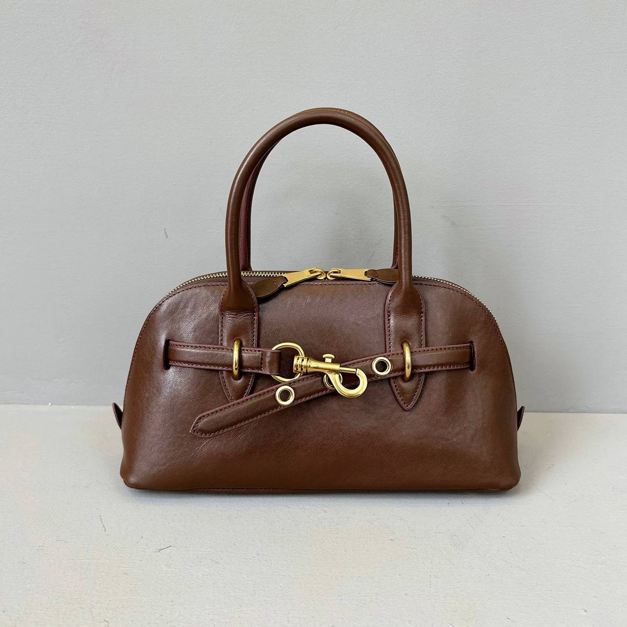 Moderna — Modern-Style Leather Bag