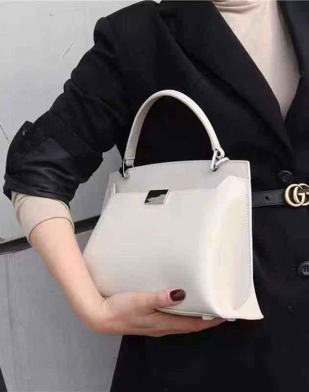 “Executive Chic” — Genuine Leather Bag