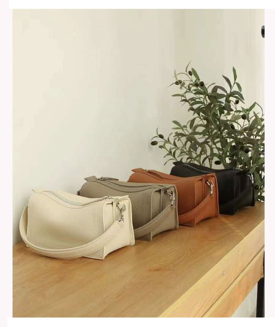 Sofia Curve – Soft Leather Shoulder Bag