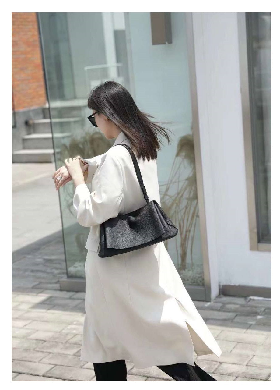 The “Modern Charm” genuine leather bag