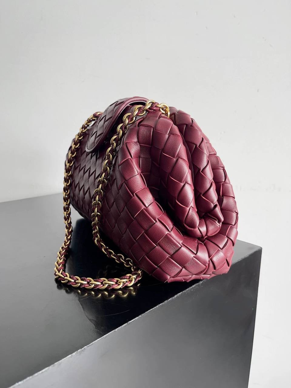 The Milano Woven Leather Bag by Italic – A Modern Icon