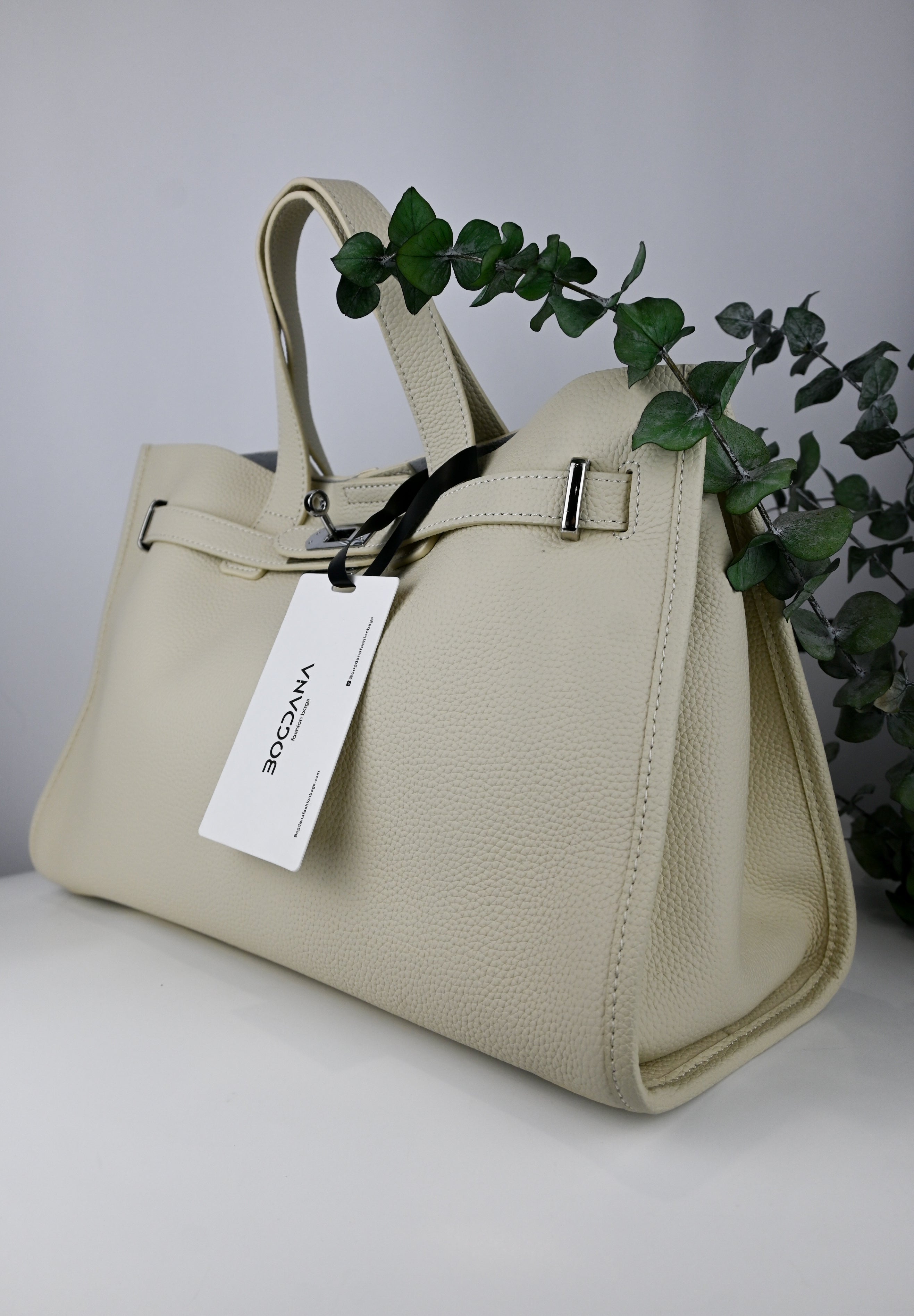 Urban Luxe — Genuine Leather Power Tote. Women’s shoulder bag