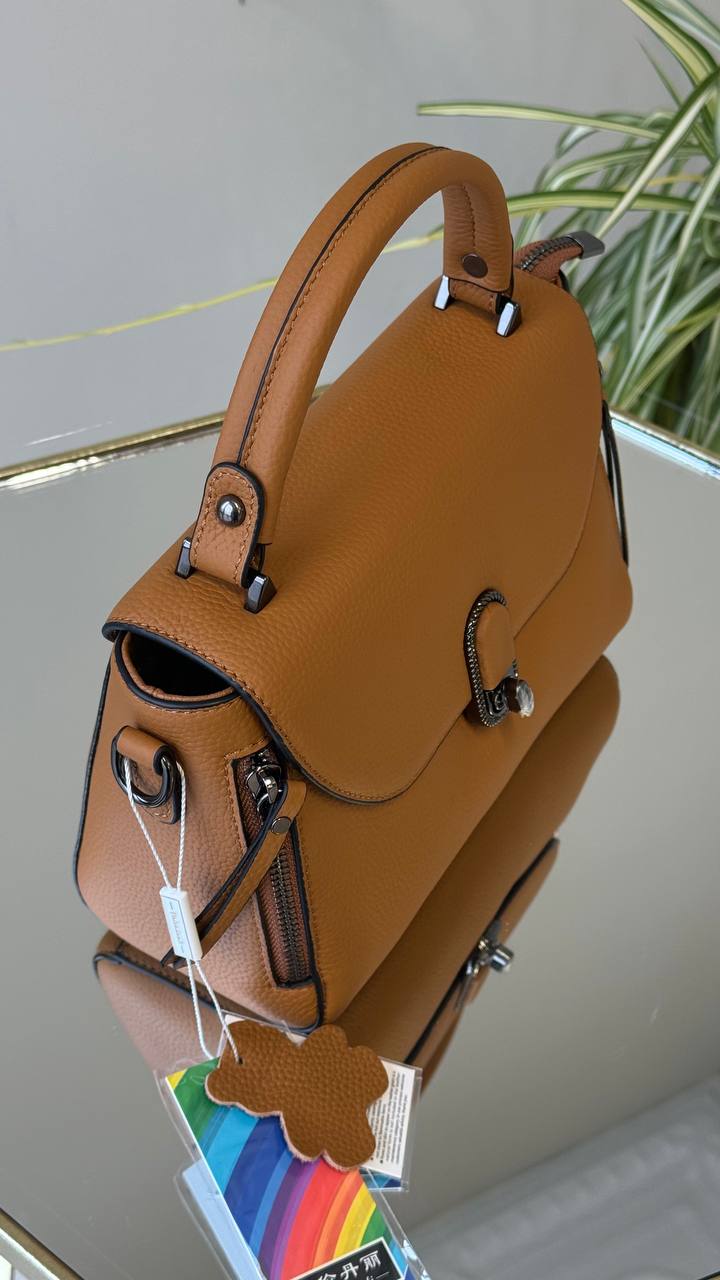 Women’s Genuine Leather Crossbody Bag with Top Handle — Siena Caramello