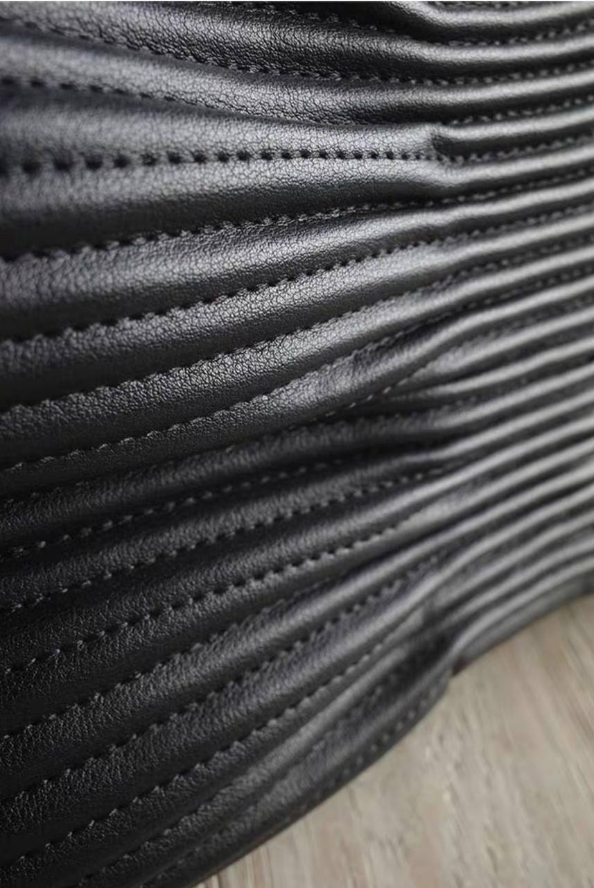 Genuine Leather Bag “Textured Grace”