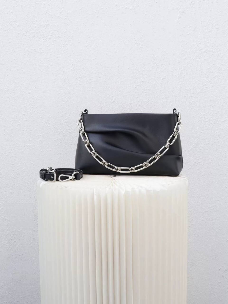 “Charm” — Modern Genuine Leather Bag