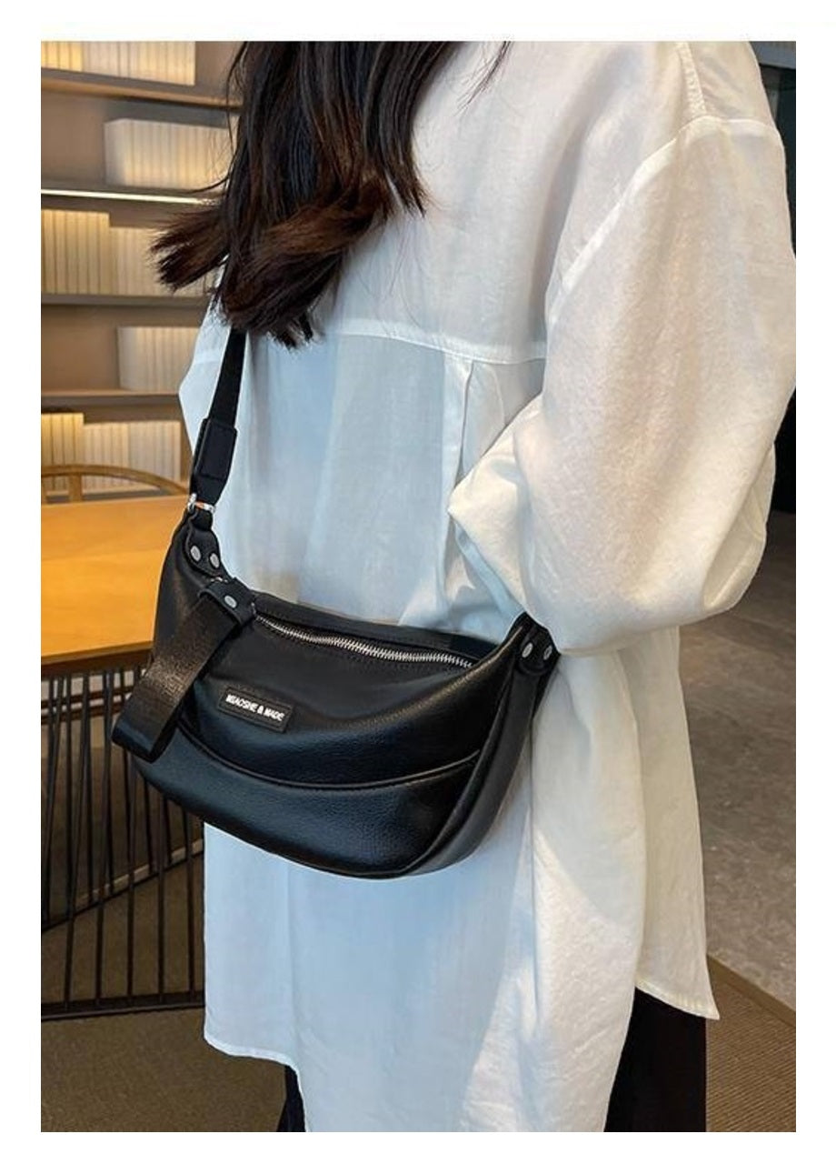 “Luna Shine” — Elegant Leather Crossbody Bag
