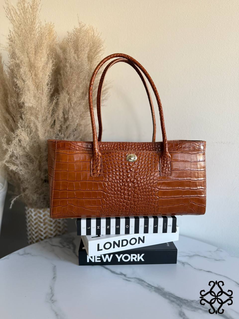 SORELIA – Women's Genuine Italian Leather Shoulder Bag | Made in Italy | Croc-Embossed Texture | Spacious Everyday Handbag