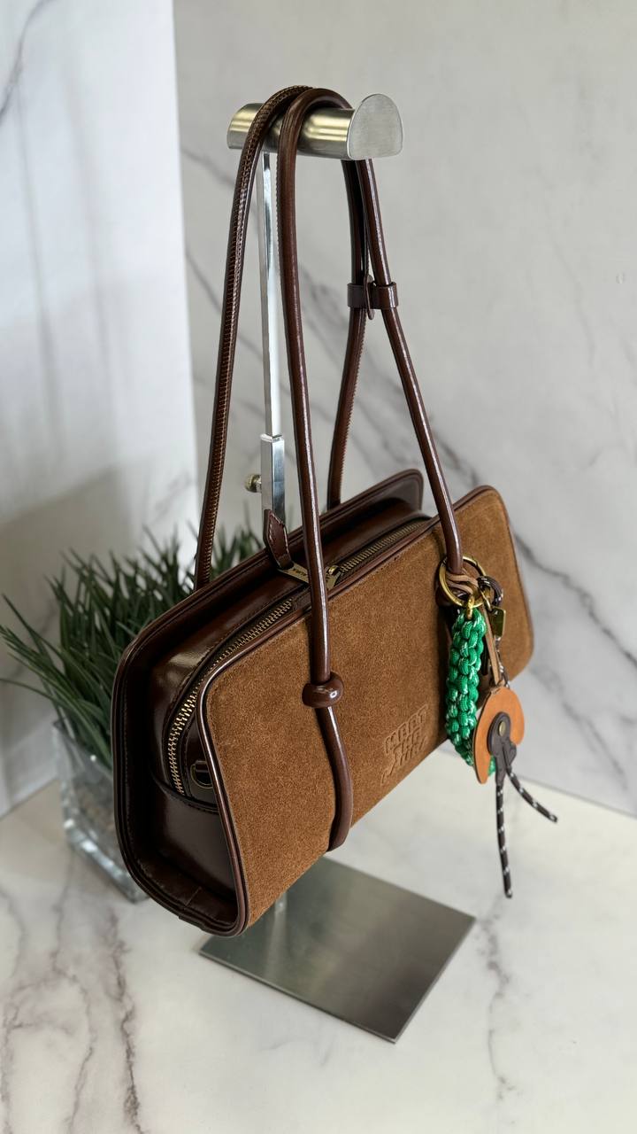 Timeless Elegance Tote