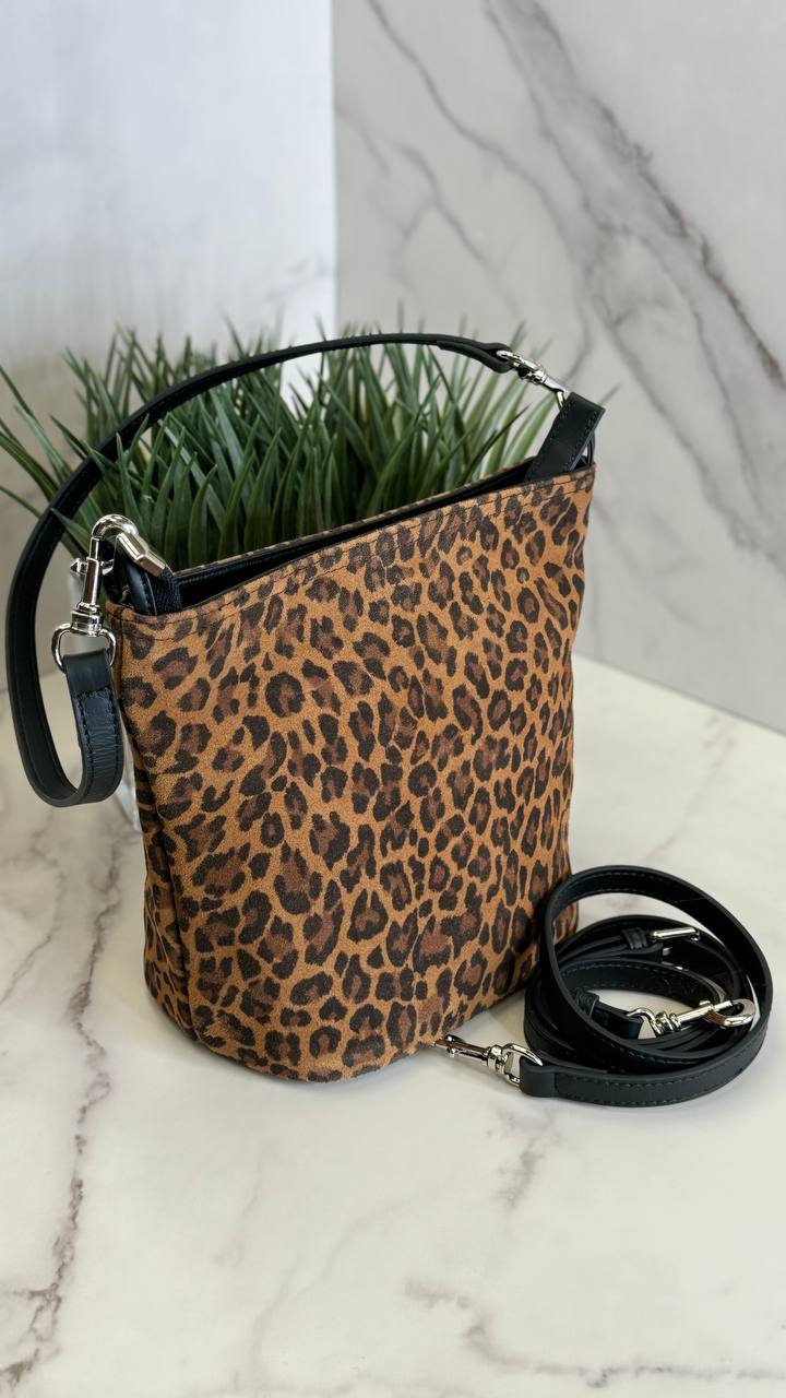 🐆 Wild Chic – Suede Top Handle Bag with Leopard Print 🐆