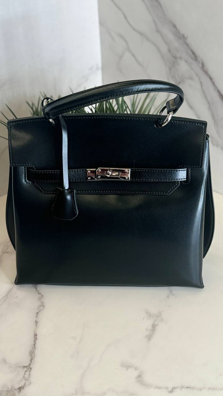 👜 Timeless Grace – Genuine Leather Structured Shoulder Bag | 14" Elegant Tote with Adjustable Strap