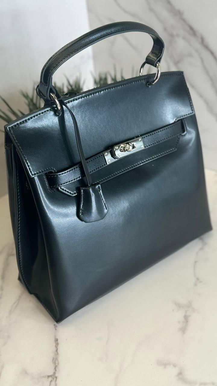 👜 Timeless Grace – Genuine Leather Structured Shoulder Bag | 14" Elegant Tote with Adjustable Strap