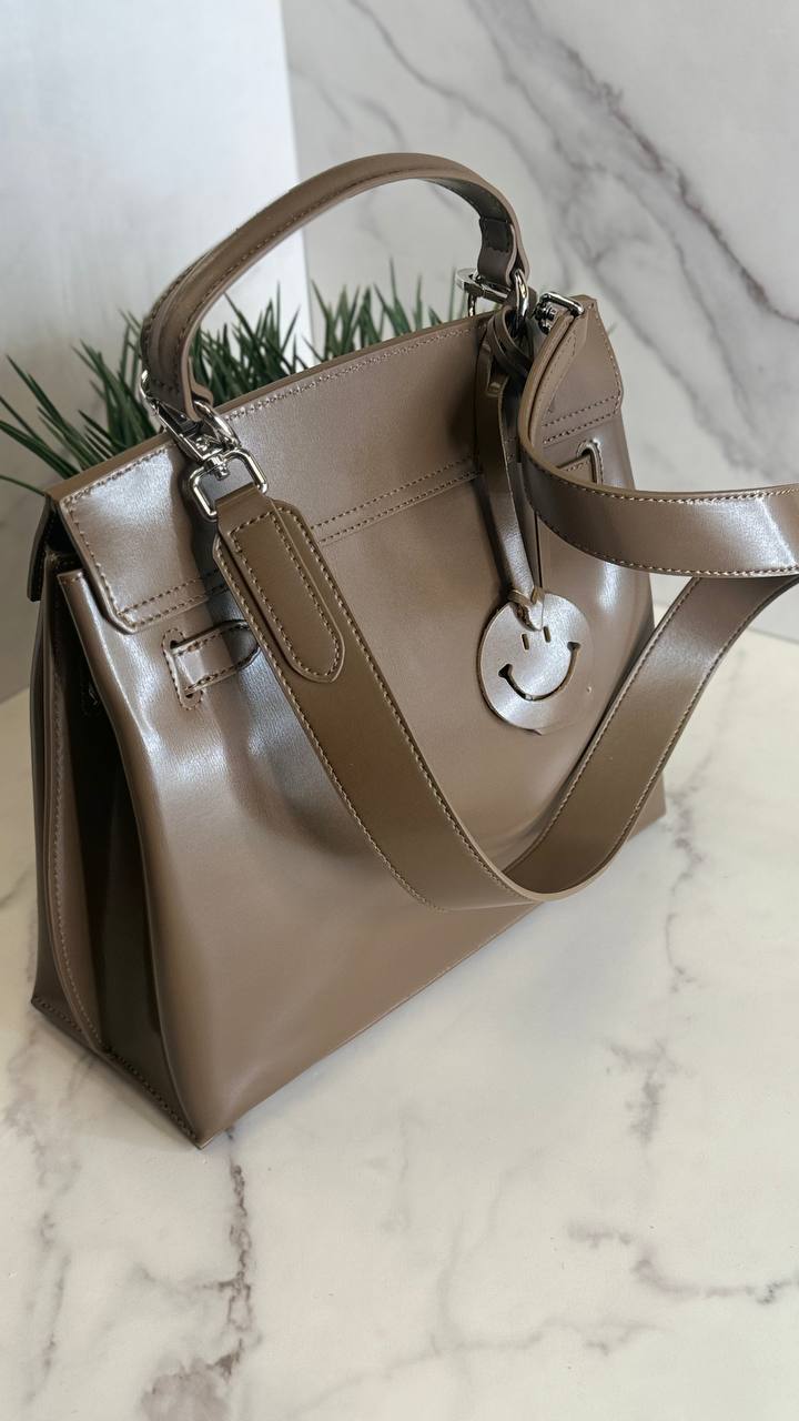 👜 Timeless Grace – Genuine Leather Structured Shoulder Bag | 14" Elegant Tote with Adjustable Strap