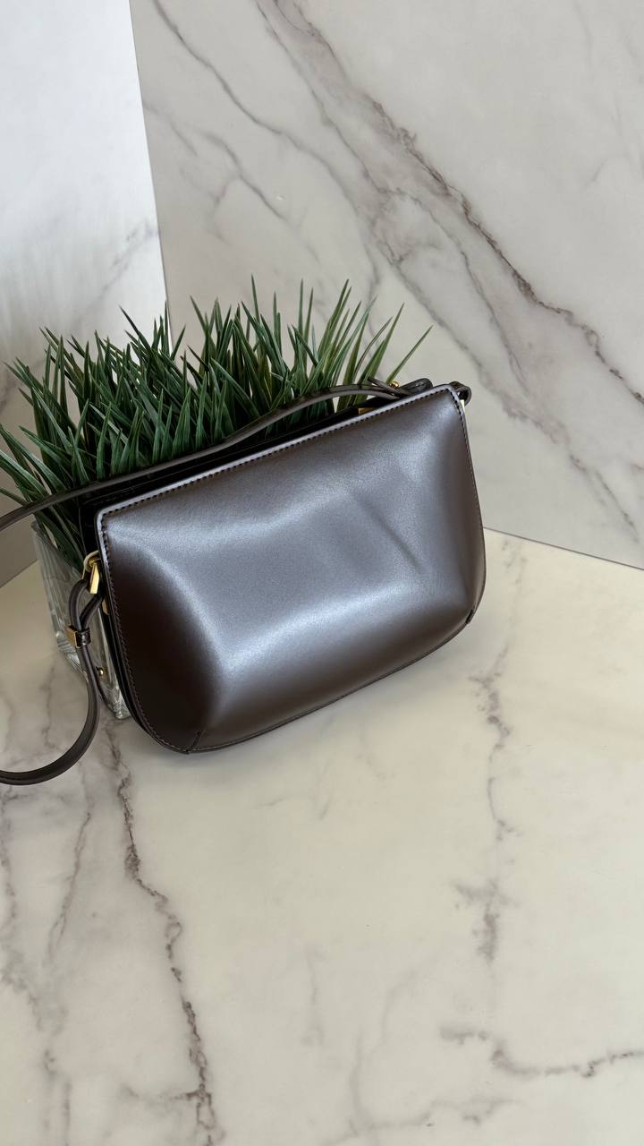 🎀 Elegant Charm Shoulder Bag – Your Daily Dose of Style and Elegance! 🎀