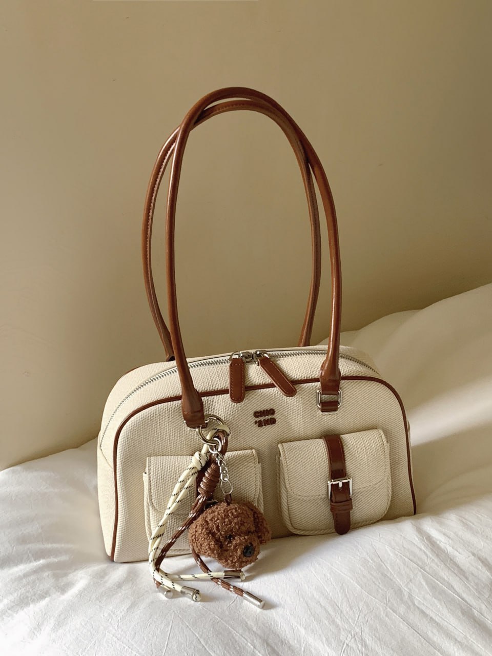 Elegance Blend Canvas and Faux Leather Bag