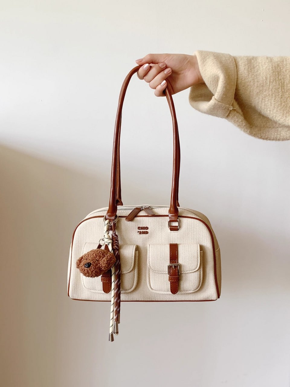 Elegance Blend Canvas and Faux Leather Bag