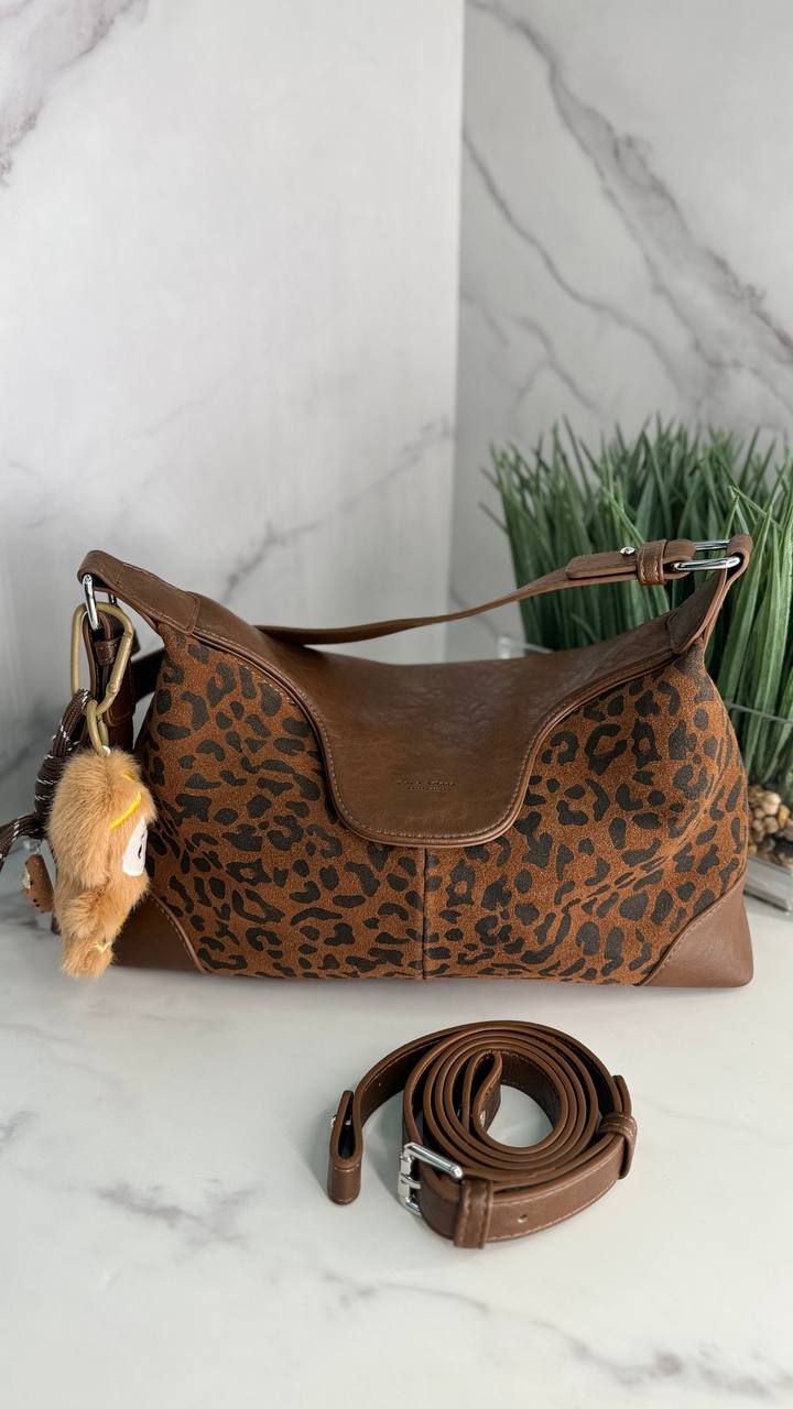 Graceful Luxe: Natural Suede and Leather Bag