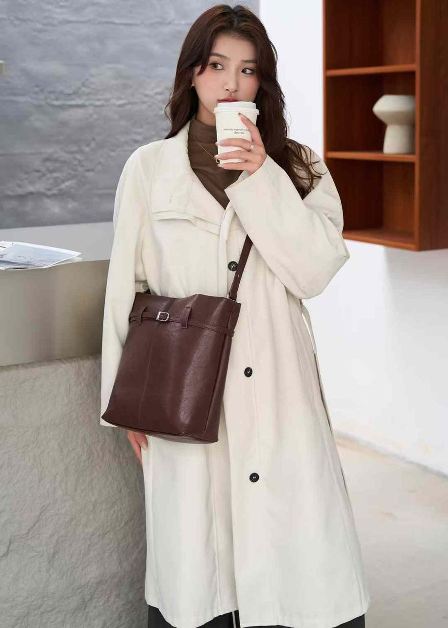 Tote Bag “Noir Elegance” – The Perfect Blend of Style and Comfort