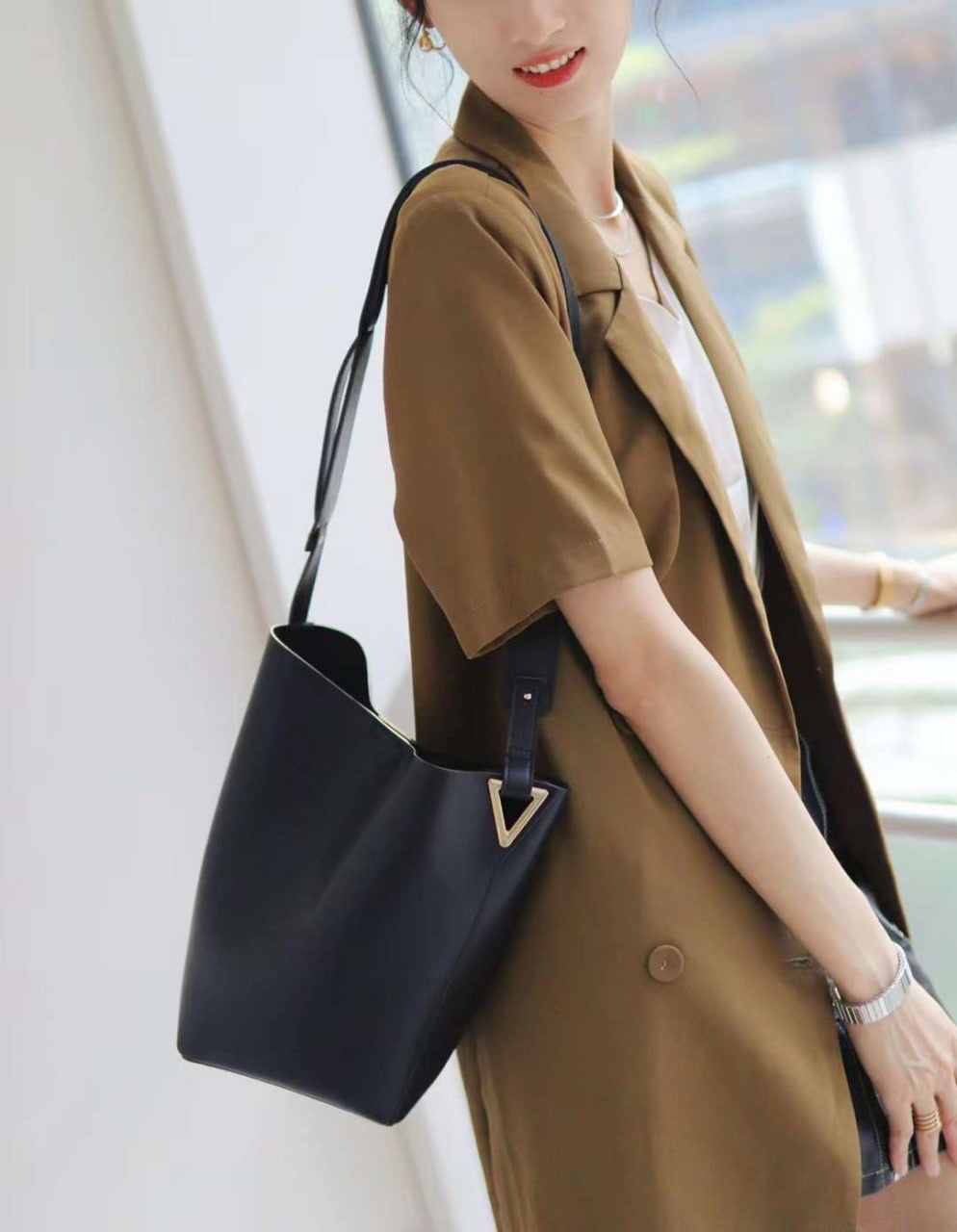 Elegant Genuine Leather Bag Set with Accessories