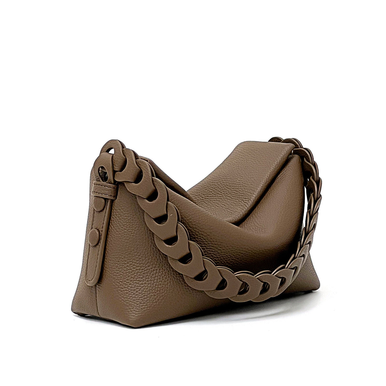 Modern Classic: Genuine Leather Handbag Elegance