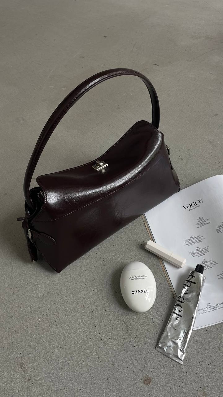 👜 Aylana Bag — Elegant Genuine Cowhide Leather Bag with Long Adjustable Strap