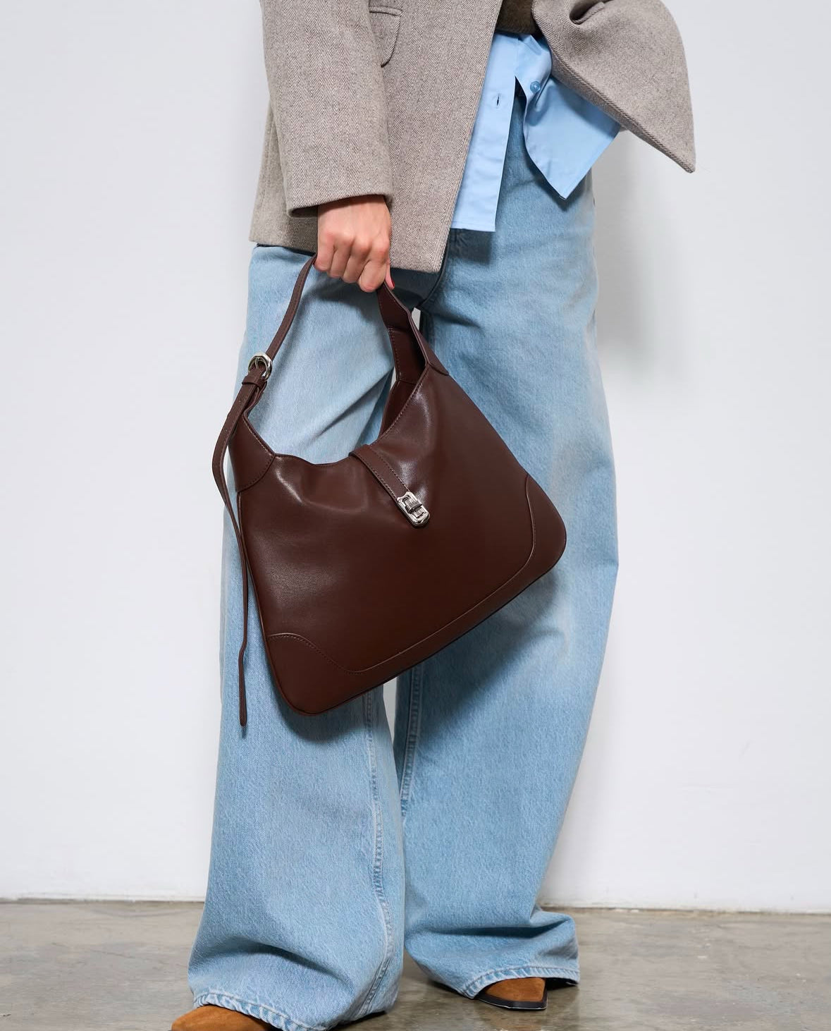 “Natural Elegance Hobo Bag”