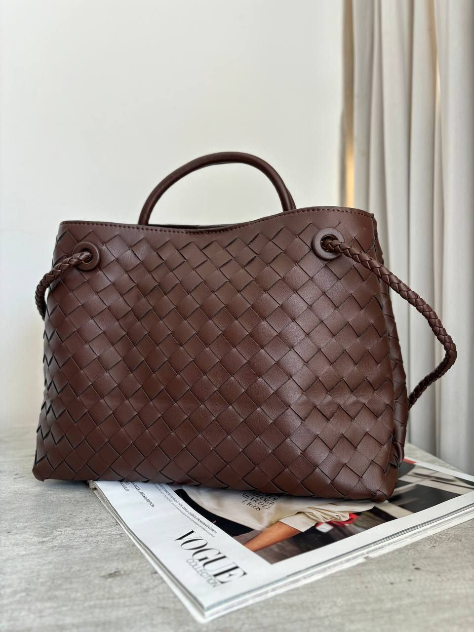 The Verona Weave – Italian Craftsmanship Meets Timeless Elegance