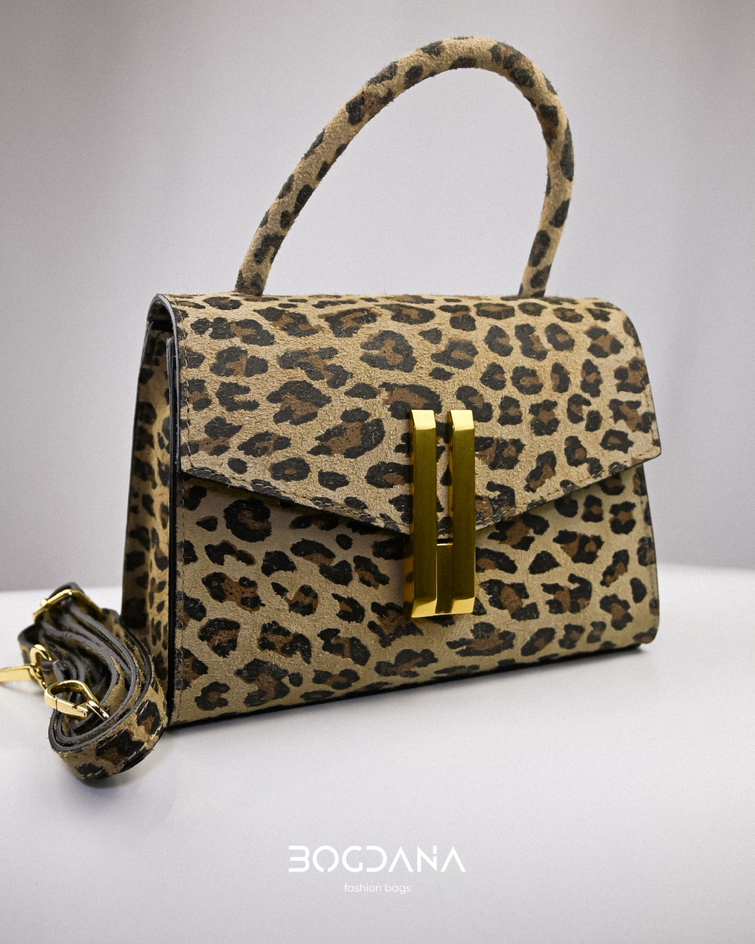 Leopard Italy Bag — A Bold Choice for Those Who Value Style and Impact!