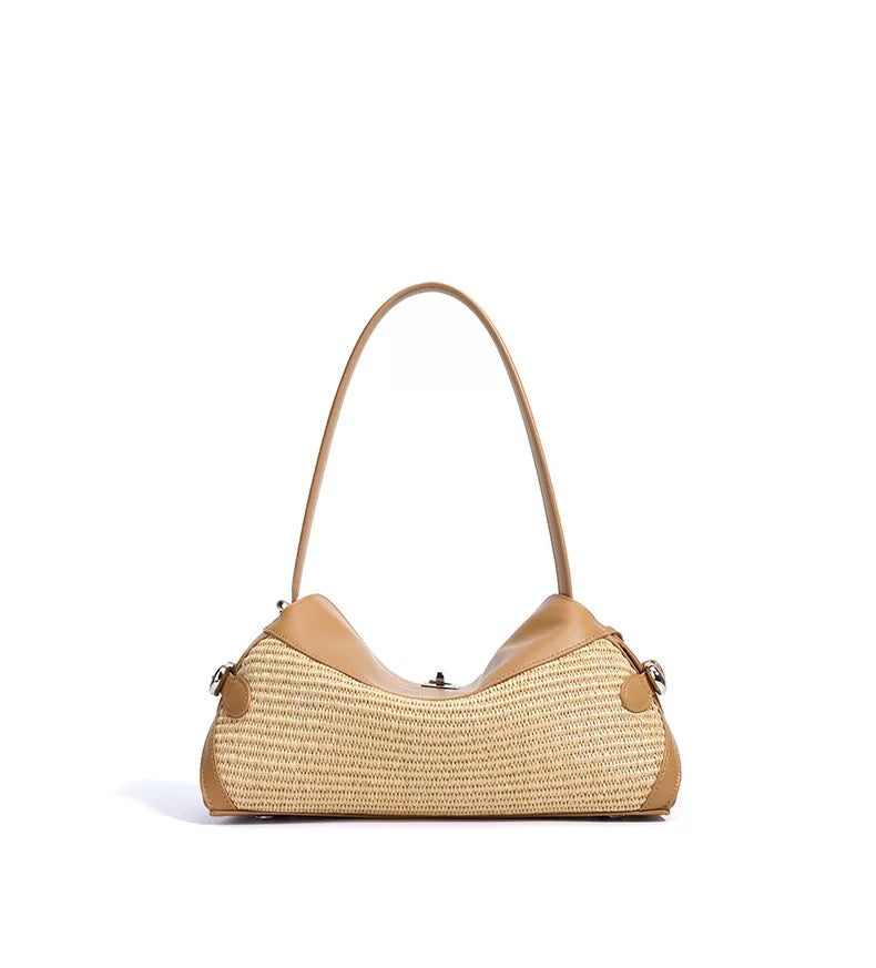 Solea Curve” — the must-have summer it-bag in genuine leather