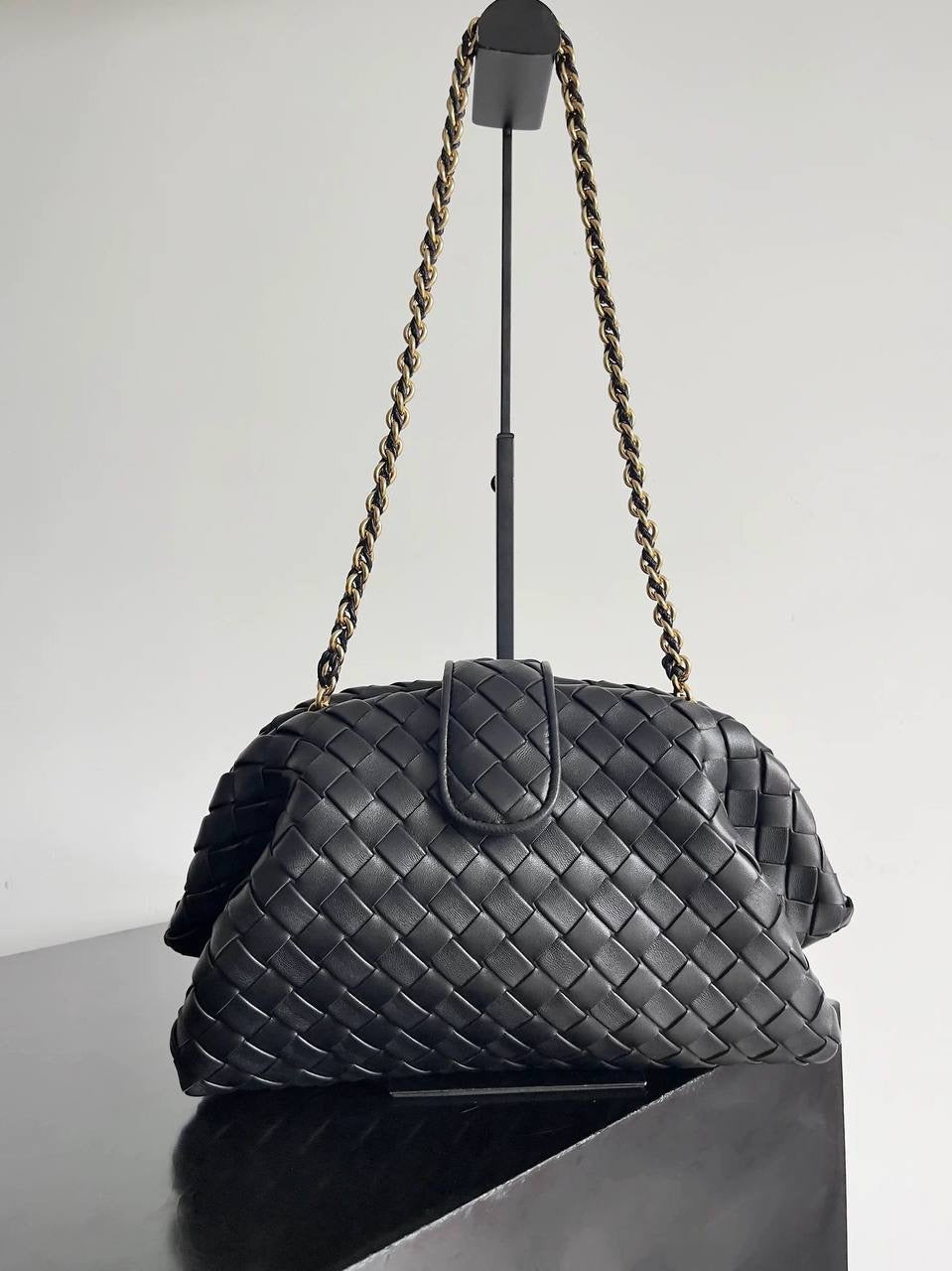 🎯 The Milano Woven Leather Bag by Italic – A Modern Icon