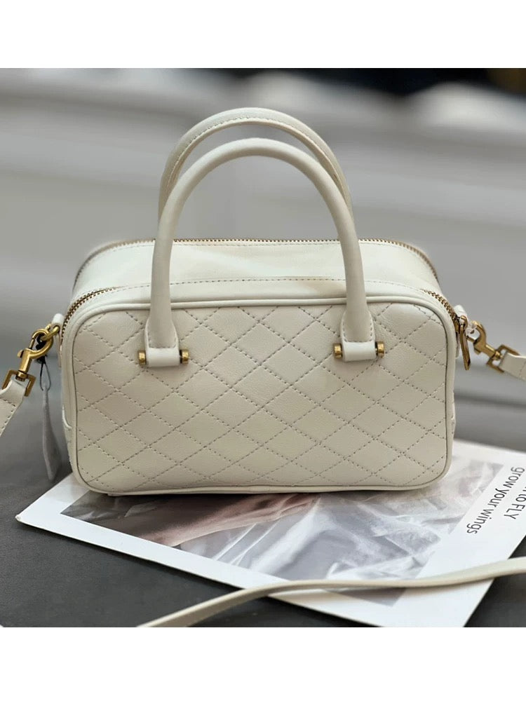 “Elegance Quilted” Genuine Leather Bag with Long Adjustable Strap