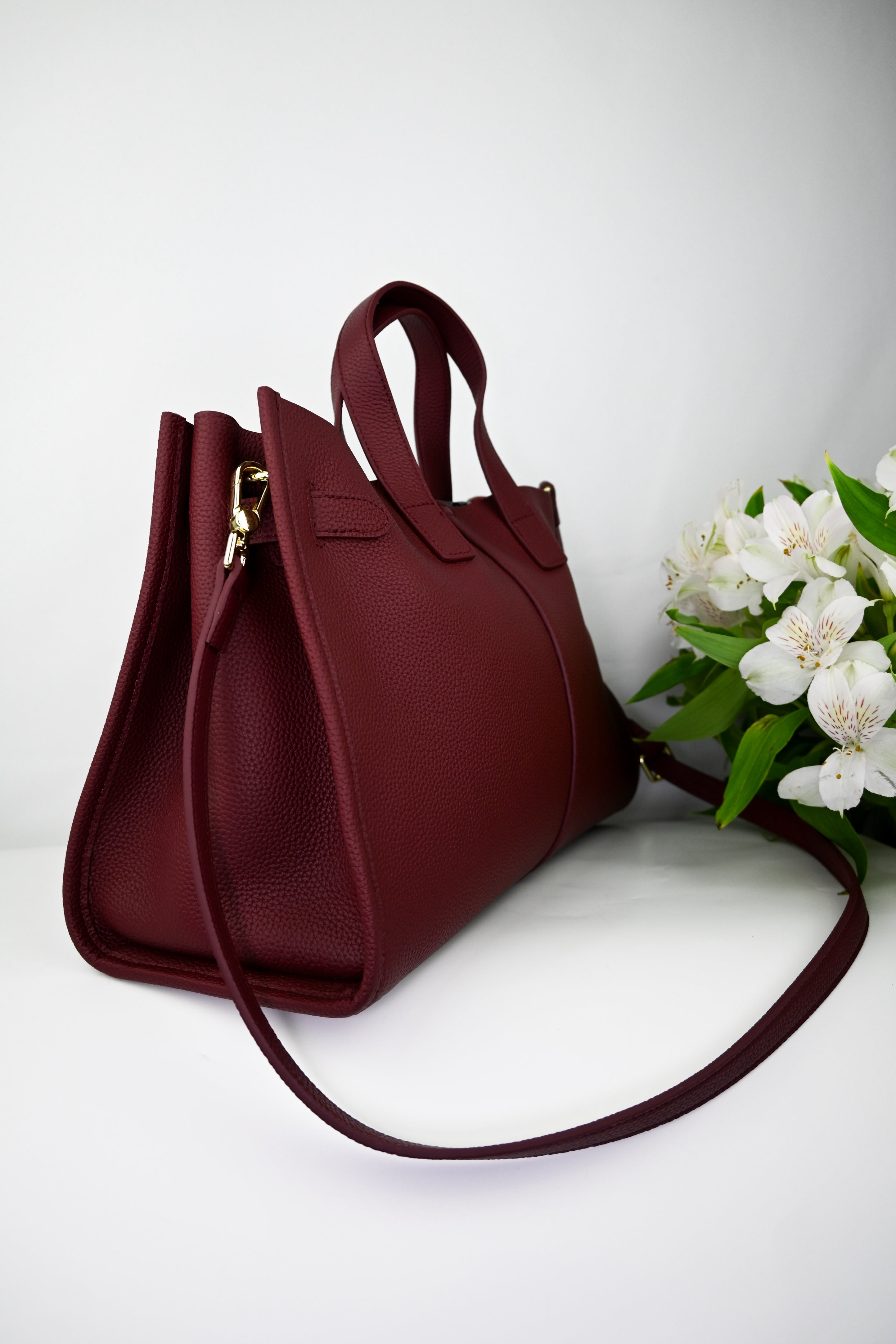 Bogdana Urban Luxe Tote with Gold Hardware & Adjustable Strap – Women’s Shoulder Bag