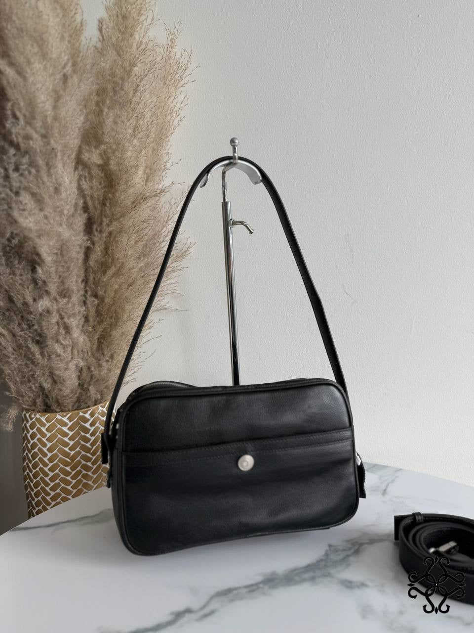 VIRELZA | Italian Leather Crossbody Bag
