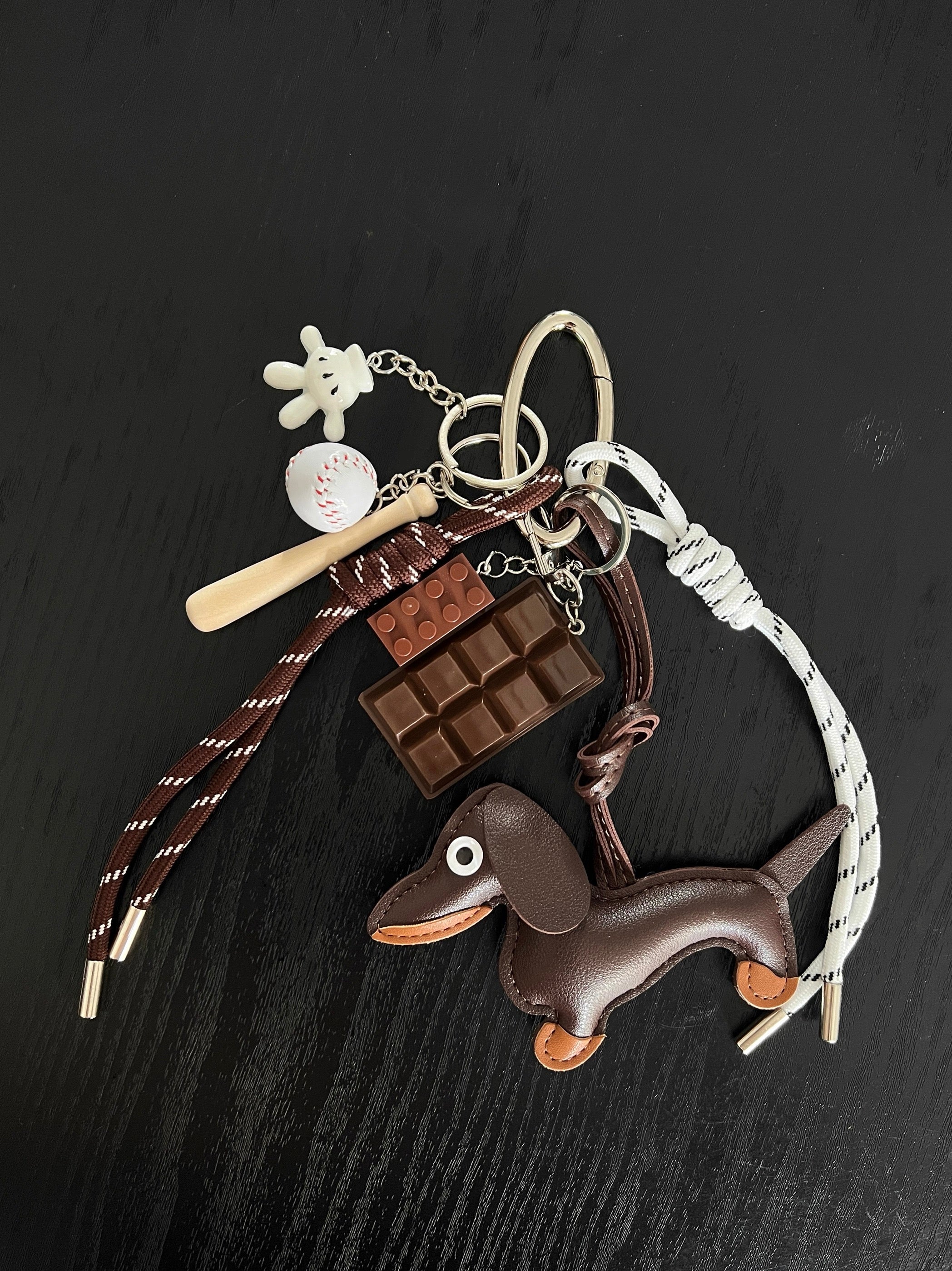 "Dachshund Delight" Key Chain