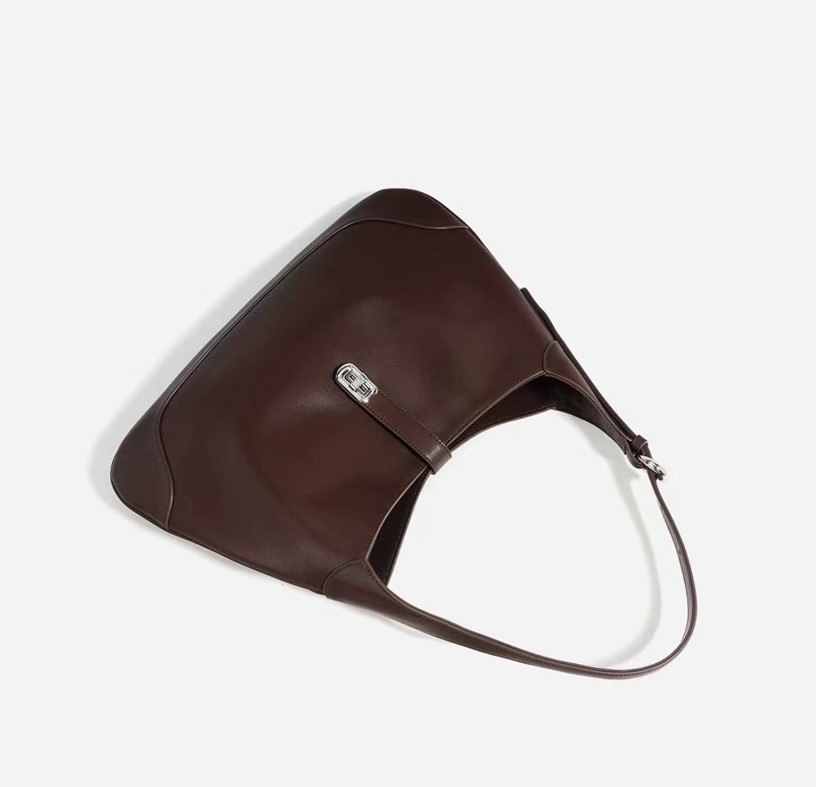 Elegant Leather Hobo Bag – Soft and Spacious