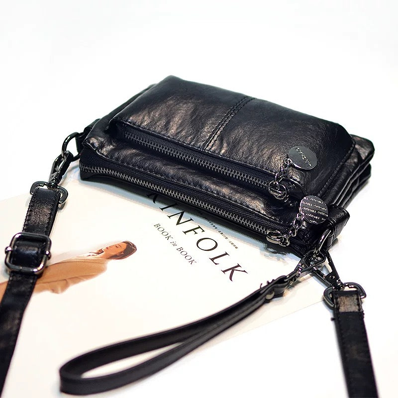 Unisex Crossbody Bag in Genuine Leather – Compact Black Shoulder Bag for Men and Women with Adjustable Strap